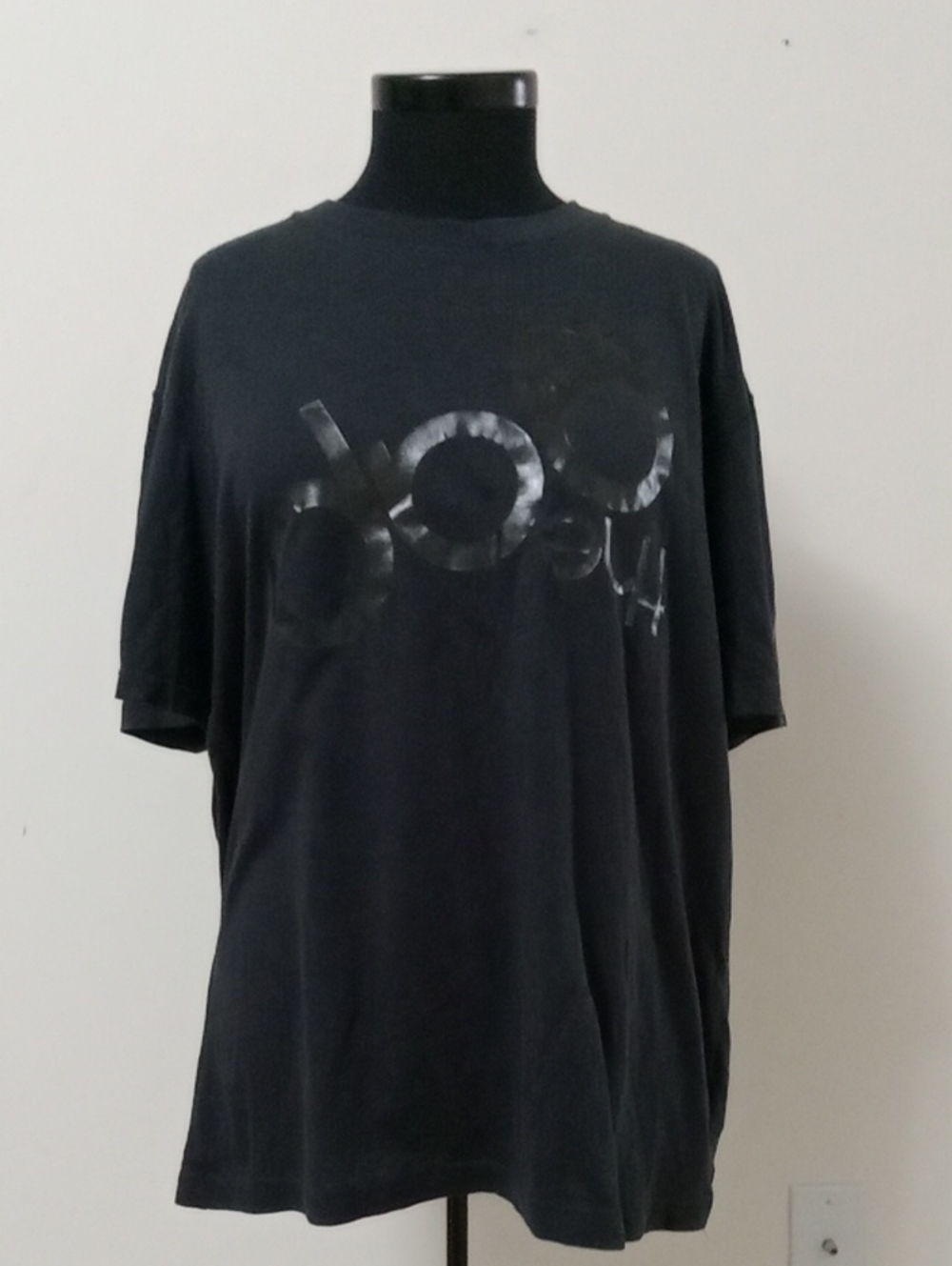 GAP Black Short-Sleeve Stranger Things Crewneck Tee with Tonal Gloss Graphic